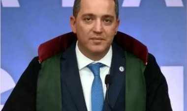 TÜRKİYE BAROLAR BİRLİĞİ  BAŞKANI ERİNÇ SAĞKAN OLDU